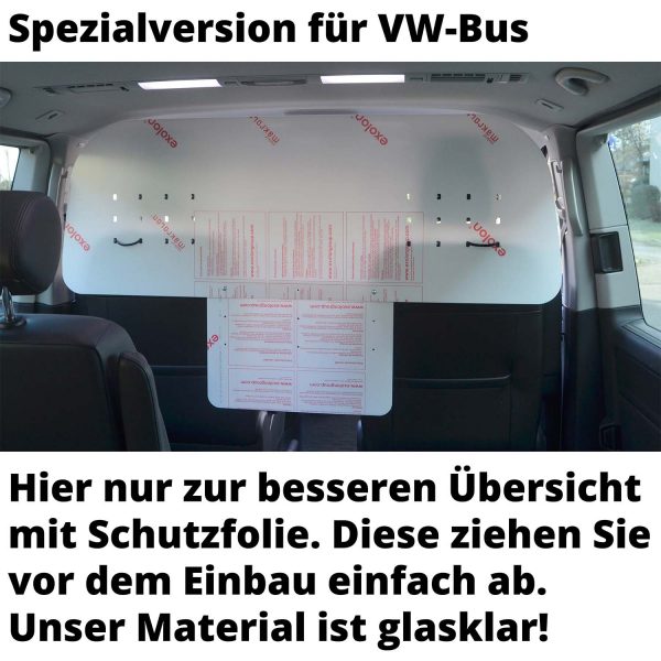 Infektionsschutzschild für VW-Bus in eingebautem Zustand, hier mit nicht abgezogener Schutzfolie.